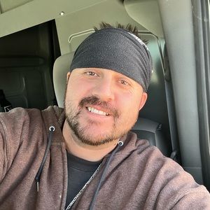 Meet your Posher, Claudio